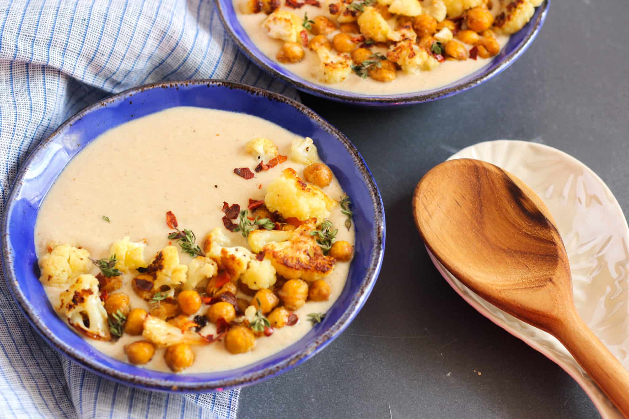 Creamy Roasted Cauliflower Soup with Crispy Chickpeas