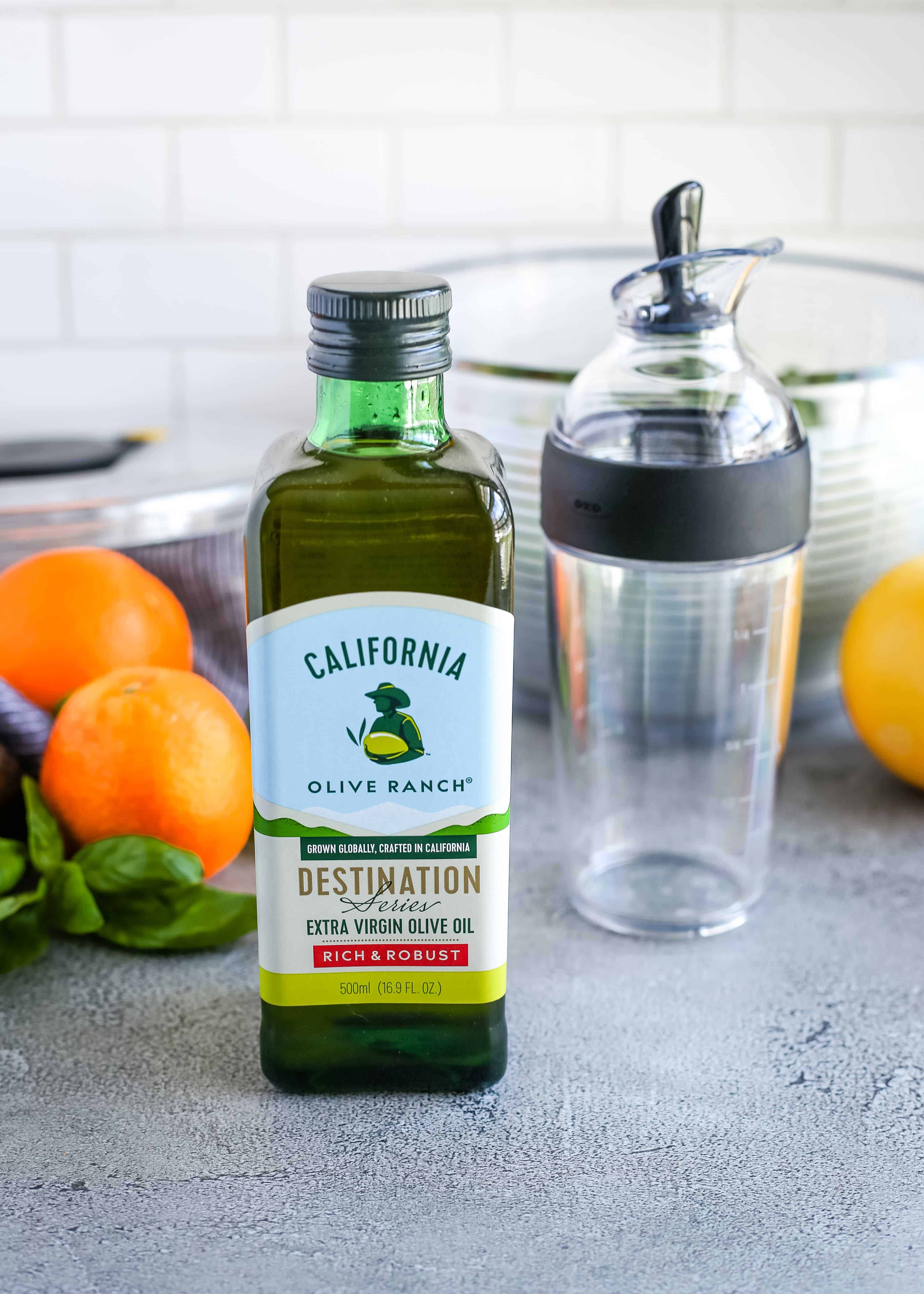 What should you make with winter citrus fruit? Let your fresh ingredients shine in this Winter Citrus Caprese Salad, featuring California Olive Ranch Olive Oil
