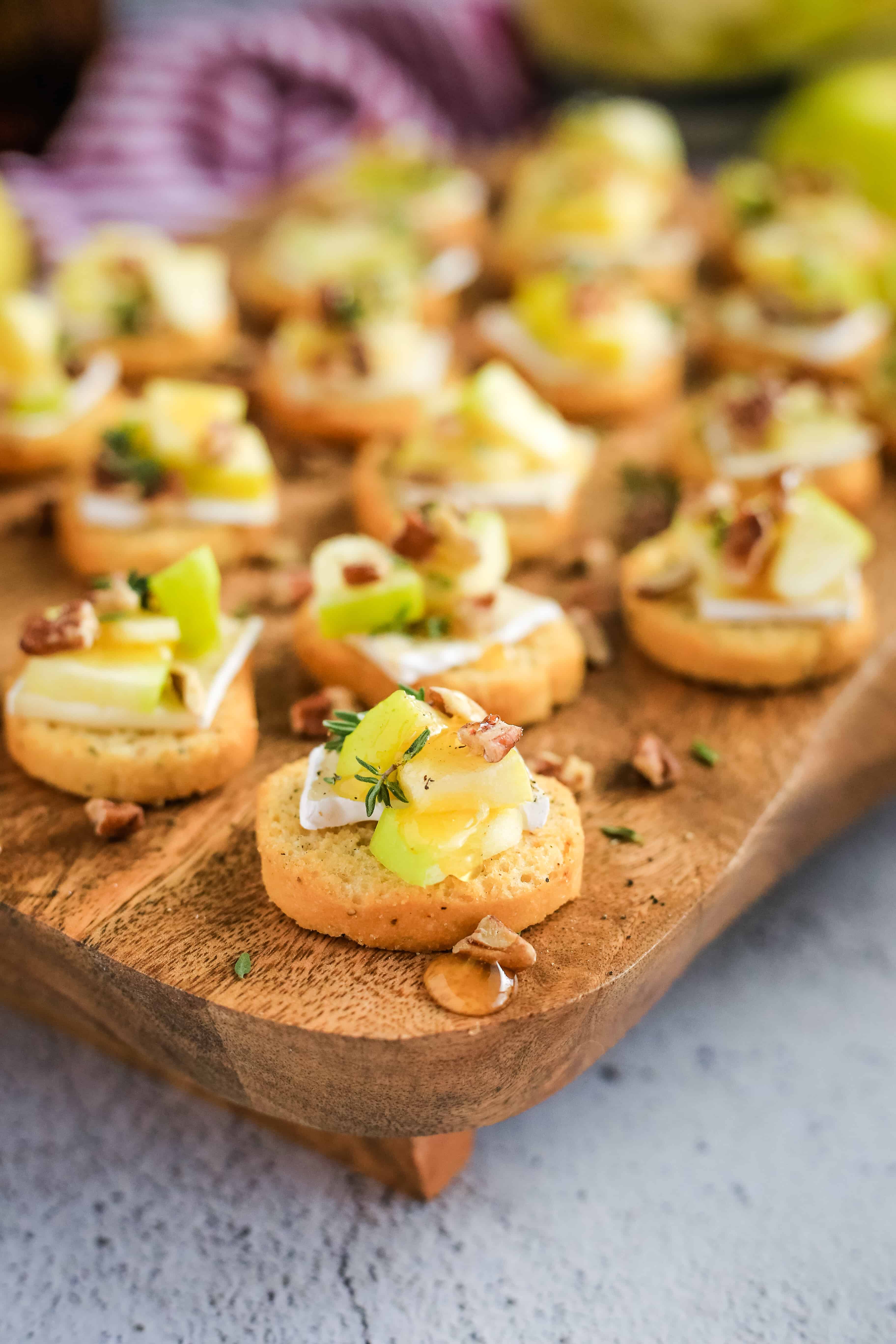 Apple Brie Crostini with Arctic Apples