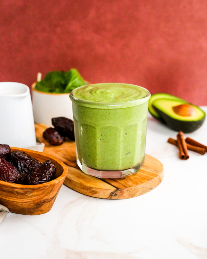 High Protein Green Smoothie (with No Banana)
